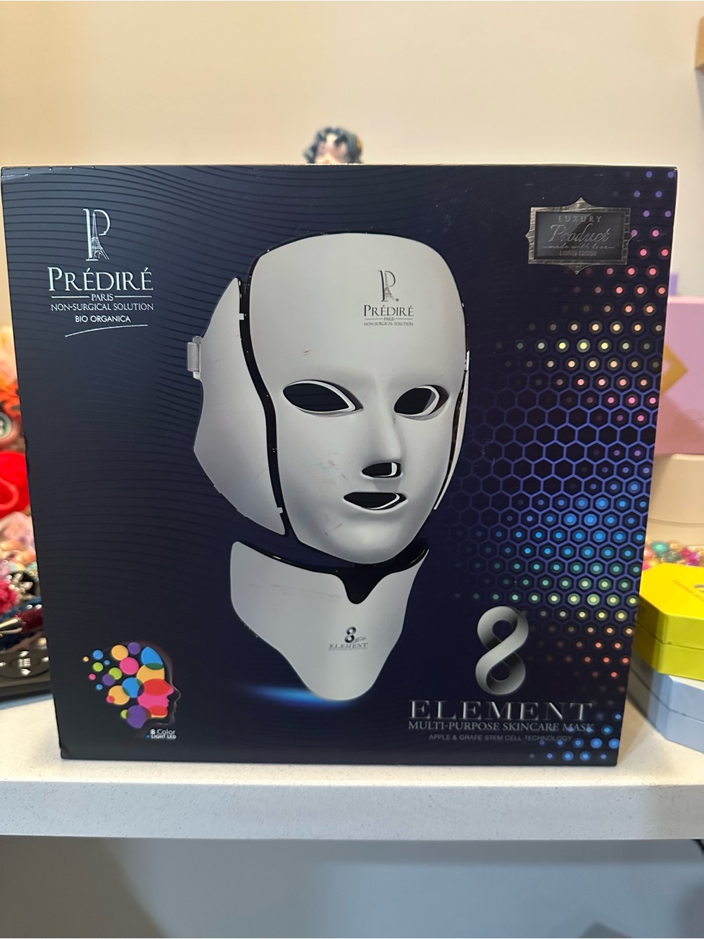 Prédiré Element 8 Multi-Purpose LED Skincare Mask - White